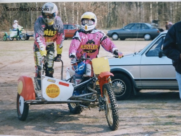 20000415 Fahrerlager 2.JPG